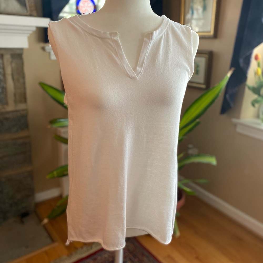 White Sleeveless Women's Top size Large